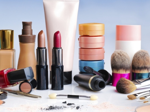 Top 5 Challenges in Importing Cosmetic Products